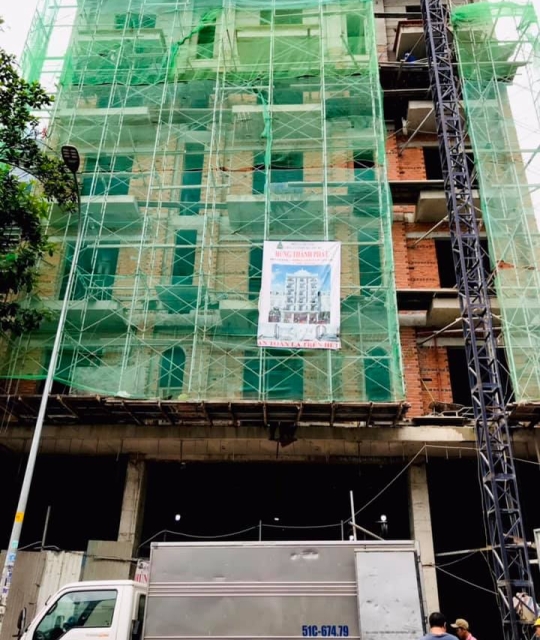 Những ngày tết cận kề-công trình được mặc thêm áo mới